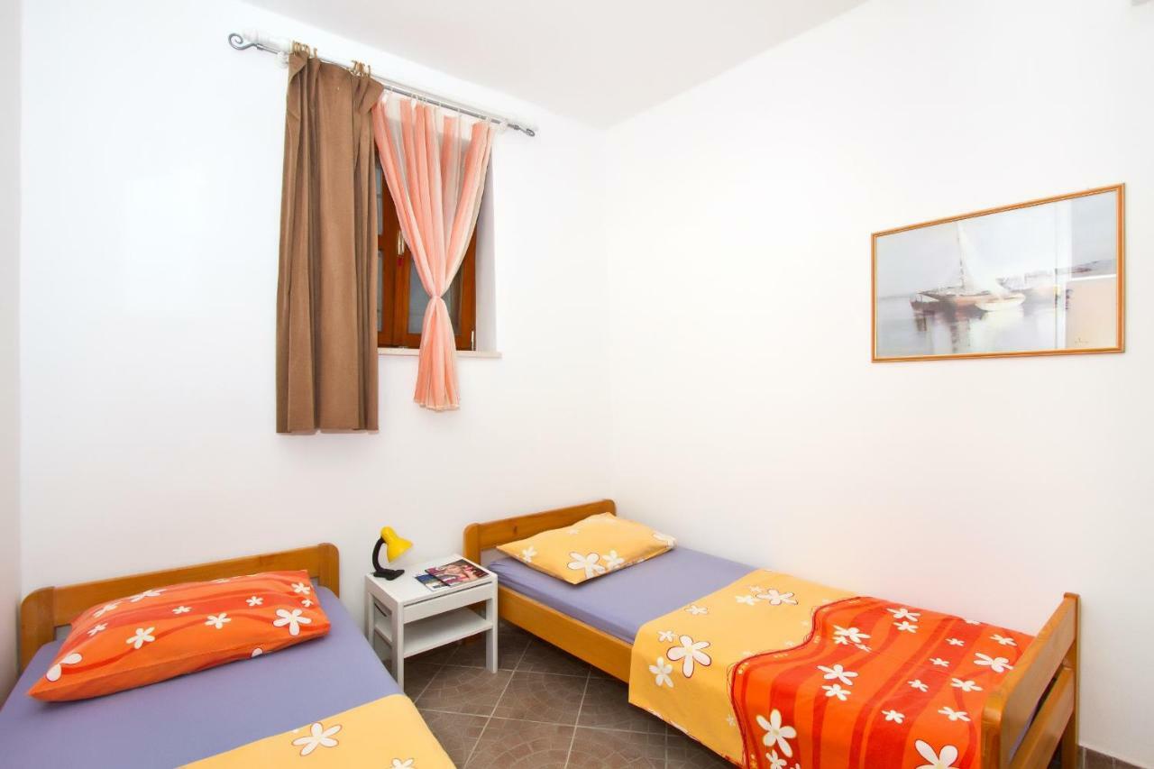 Apartment Center Marija Vodice Luaran gambar
